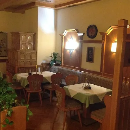 China Restaurant Zum Neuen Fassl