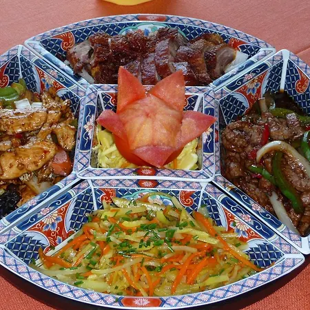 China Restaurant Zum Neuen Fassl לינה וארוחת בוקר